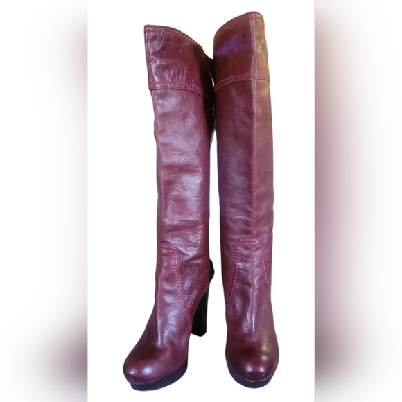 Vince Camuto Laird Women's Wine Red/ Burgundy Chunky Knee-High Leather Boots 9B - Picture 8 of 8
